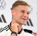 Joshua Kimmich Pastikan Siap Dimainkan di Bek Kanan atau Gelandang