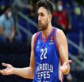 Vasilije Micic Tegaskan Akan Bertahan dengan Hornets