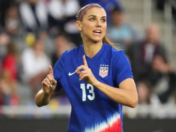 Alex Morgan memainkan peran penting dalam kemenangan AS di Piala Dunia pada 2015 dan 2019. (Foto: AP)