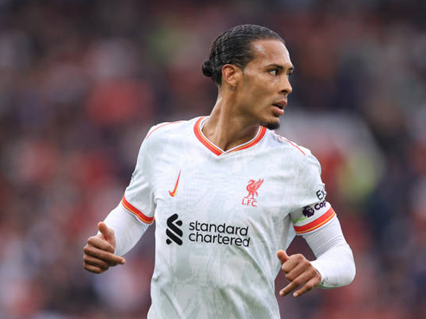 Virgil van Dijk Bersuara Soal Tekanan Menjadi Kapten Liverpool dan Belanda