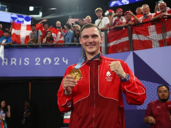 Comeback Sang Juara Olimpiade Viktor Axelsen di Hong Kong Open 2024