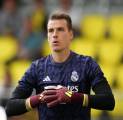 Andriy Lunin Sepakat untuk Bertahan dengan Real Madrid