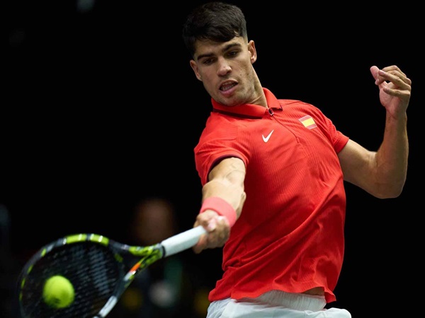 Hasil Davis Cup: Meski Tertatih, Carlos Alcaraz Persembahkan Kemenangan Bagi Spanyol