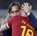 Totti Khawatirkan Nasib De Rossi di AS Roma Bakal Seperti Jose Mourinho