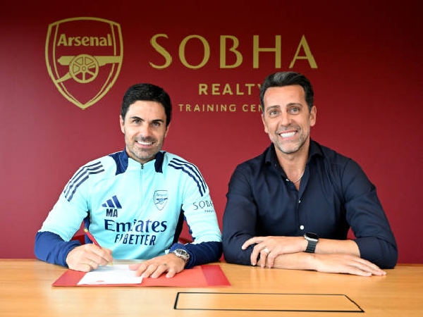 Mikel Arteta dan direktur olahraga Arsenal, Edu Gaspar