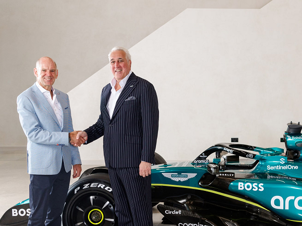 Red Bull tetap tenang meski Adrian Newey membelot ke Aston Martin.