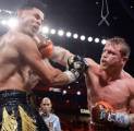 Canelo Alvarez Menang Angka Mutlak Atas Edgar Berlanga