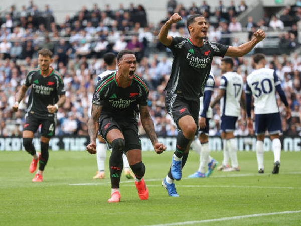 Arsenal meraih kemenangan 1-0 di Tottenham Hotspur Stadium