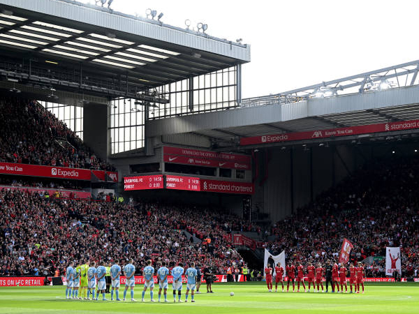 Tumbang dari Nottingham Forest, Liverpool Pecahkan Rekor Kehadiran Penonton