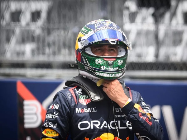 Christian Horner Kecewa Sergio Perez Gagal Finis