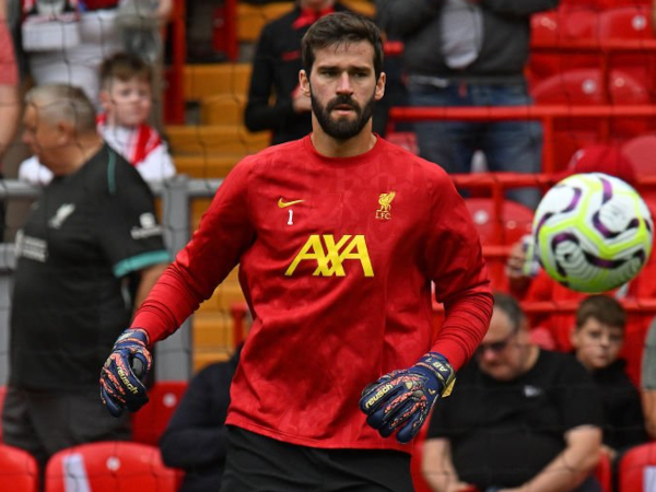 Alisson Becker.