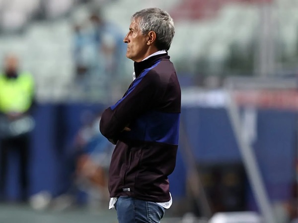 Quique Setien Tegaskan Vincius Jr Butuh Bantuan