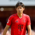 Terungkap, Situasi Alphonso Davies Memaksa Bayern Boyong Hiroki Ito