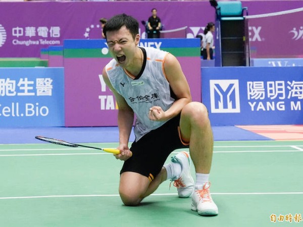 Wang Tzu Wei Singkirkan Christo Popov di Babak Pertama China Open 2024