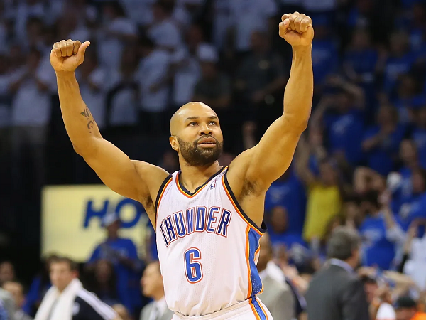 Derek Fisher sebut NBA era modern lebih mementingkan sisi entertainment.