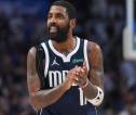 Kyrie Irving Jadi Viral dalam Perjalanannya di China