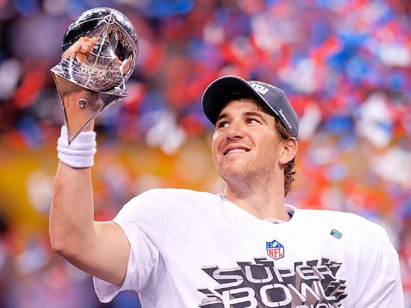 Eli Manning memenangkan dua Super Bowl bersama New York Giants, menghabiskan seluruh kariernya selama 16 musim di NFL bersama franchise tersebut. (Foto: SportsChrome)