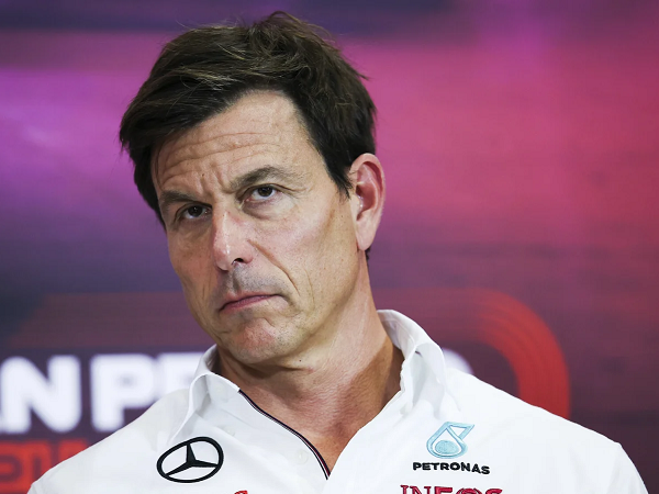 Toto Wolff prediksi suhu panas akan jadi tantangan berat di GP Singapura.