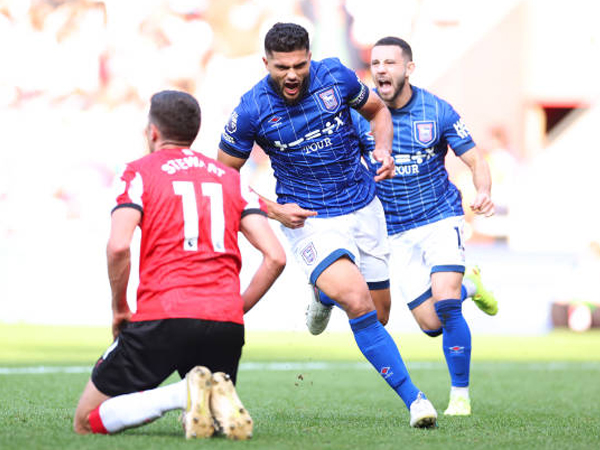 Southampton Gagal Menang, Sam Morsy Selamatkan Ipswich Town dari Kekalahan