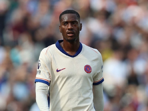 Bek Chelsea, Tosin Adarabioyo