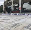 Curva Sud: Yang Mencintai AS Roma, Masuk Terlambat Setengah Jam