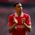 Jelang Laga Piala Carabao, Arne Slot Bahas Dukungan Trent Alexander-Arnold