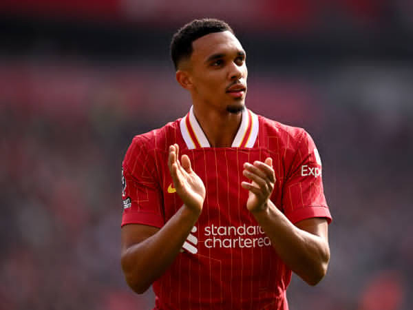 Jelang Laga Piala Carabao, Arne Slot Bahas Dukungan Trent Alexander-Arnold