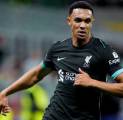 Arne Slot Beri Masukan Jika Trent Alexander-Arnold Ingin Tampil Lebih Oke