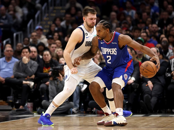 L.A Clippers akan hati-hati dalam mainkan Kawhi Leonard.