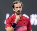 Daniil Medvedev Pecahkan Teka-Teki Adrian Mannarino Di Beijing