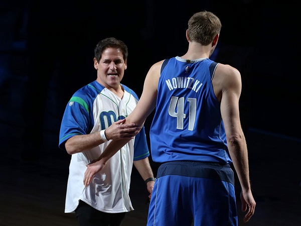 Mark Cuban salut dengan pengorbanan Dirk Nowitzki di tahun 2006.