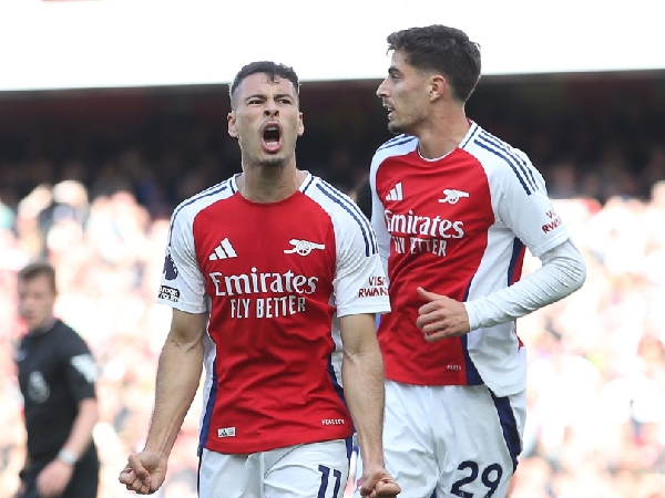 Gabriel Martinelli menginspirasi kemenangan 4-2 Arsenal atas Leicester City