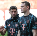 Meski Kontrak Neuer & Muller Segera Berakhir, Petinggi Bayern Munich Selow