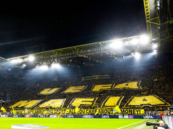 Kecam Reformasi Liga Champions, Penggemar Dortmund Kritik UEFA