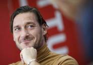 Tanggapi Kisruh di Klub, Francesco Totti: Roma Adalah Tempat Yang Sulit