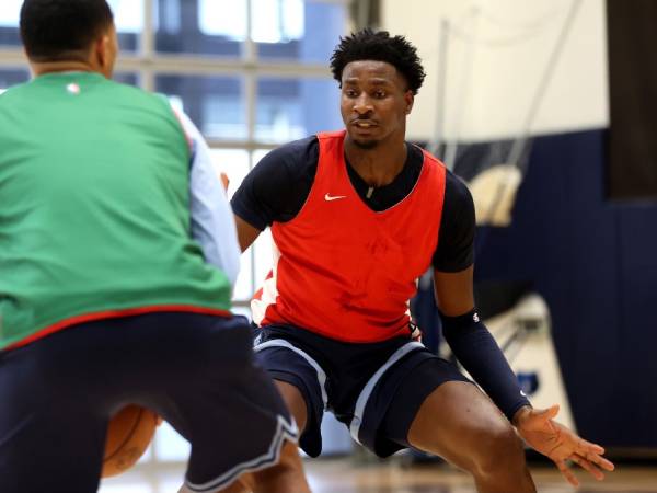 Jaren Jackson kemungkinan akan melewatkan sebagian besar pramusim Memphis. (Foto: NBA.com)