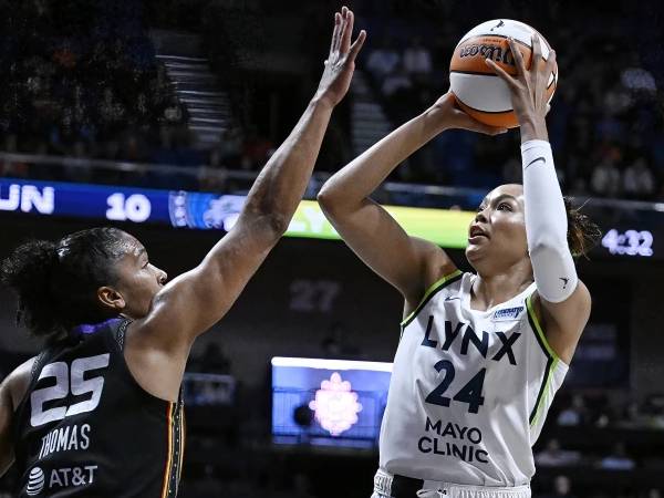 Playoff WNBA: Minnesota Lynx Bekuk Connecticut Sun 90-81 Di Game 3