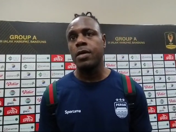 Bek Persib, Victor Igbonefo