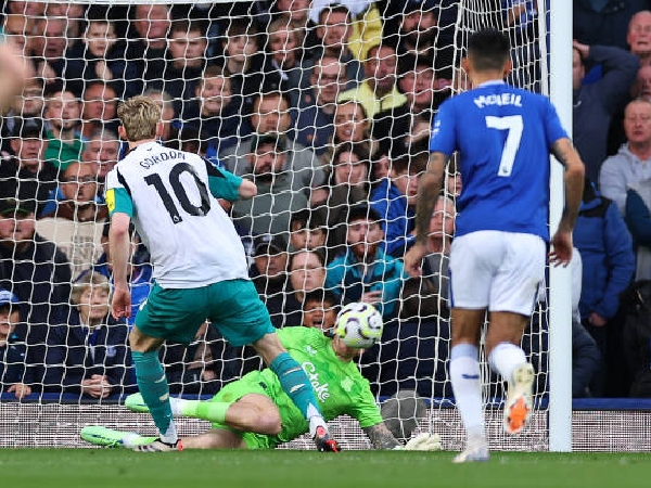 Jordan Pickford Bongkar Rahasia Tepis Tendangan Penalti Anthony Gordon