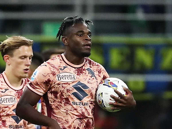 Torino Mulai Was-was, Duvan Zapata Dipresikdi Alami Cedera ACL