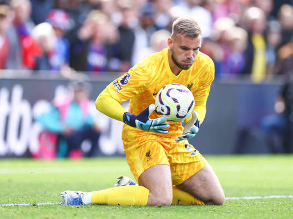 Vitezslav Jaros Bangga Bisa Clean Sheet di Debutnya untuk Liverpool