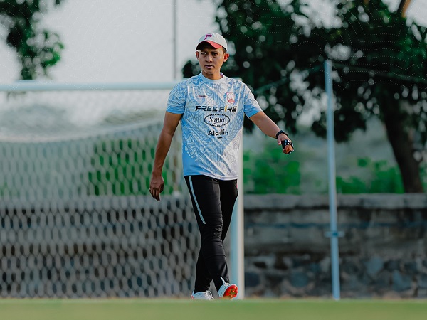 Caretaker Persis Solo, Yogie Nugraha