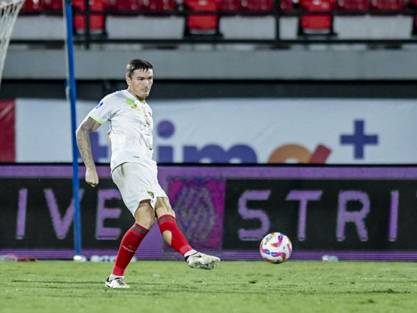 Slavko Jadi Player of The Month September, Kokoh di Lini Pertahanan