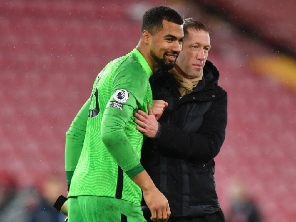 Graham Potter dan Robert Sanchez pernah bekerja sama di Brighton