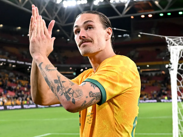 Jackson Irvine Terpilih Jadi Pemain Sepakbola Pria Terbaik Australia 2024