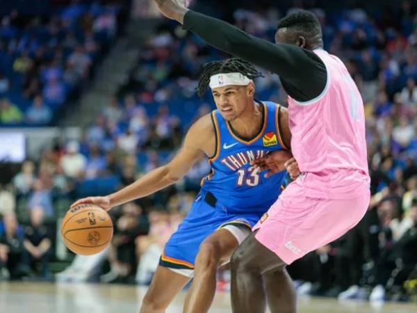 Ousmane Dieng membukukan triple-double saat Oklahoma City Thunder mengalahkan New Zealand Breakers dari NBL 117-89. (Foto: AP)