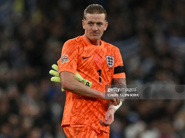 Roy Keane Kritik Jordan Pickford Setelah Kekalahan Inggris dari Yunani