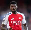 Kontrak di Arsenal Tidak Pasti, Thomas Partey Diincar Barcelona