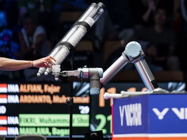 Dari Penyuplai Kok Hingga Sajikan Minuman, Denmark Open Akan Berkolaborasi Dengan Robot