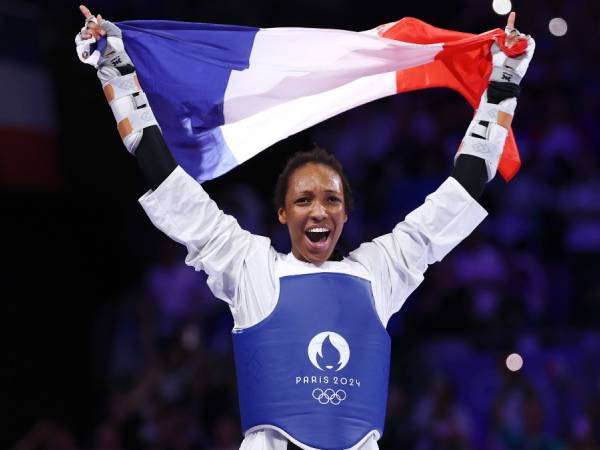 Althea Laurin merayakan kemenangannya di Olimpiade Paris 2024. (Foto: Inside The Games)